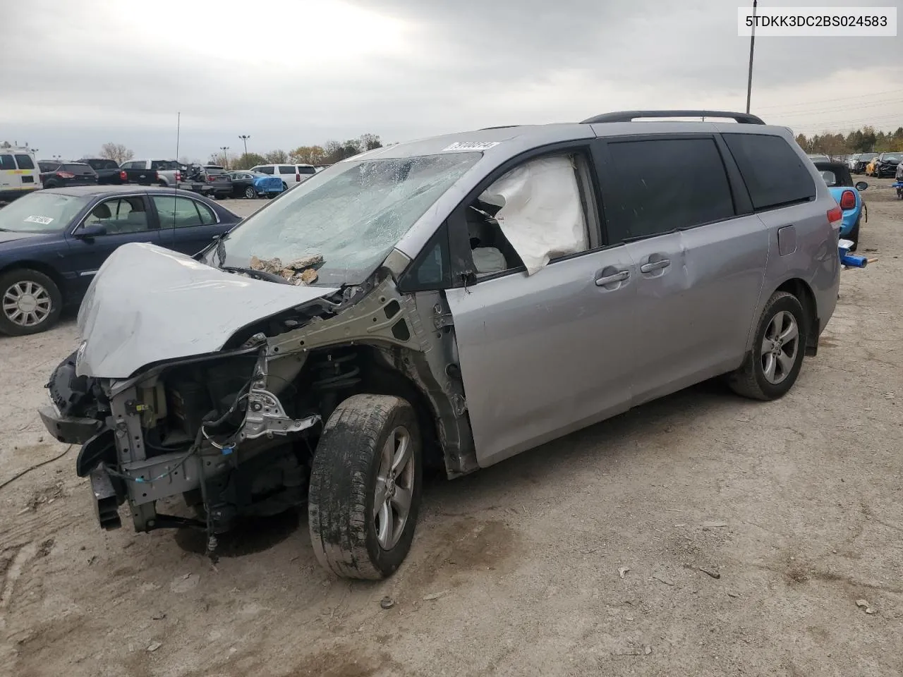 2011 Toyota Sienna Le VIN: 5TDKK3DC2BS024583 Lot: 79100514