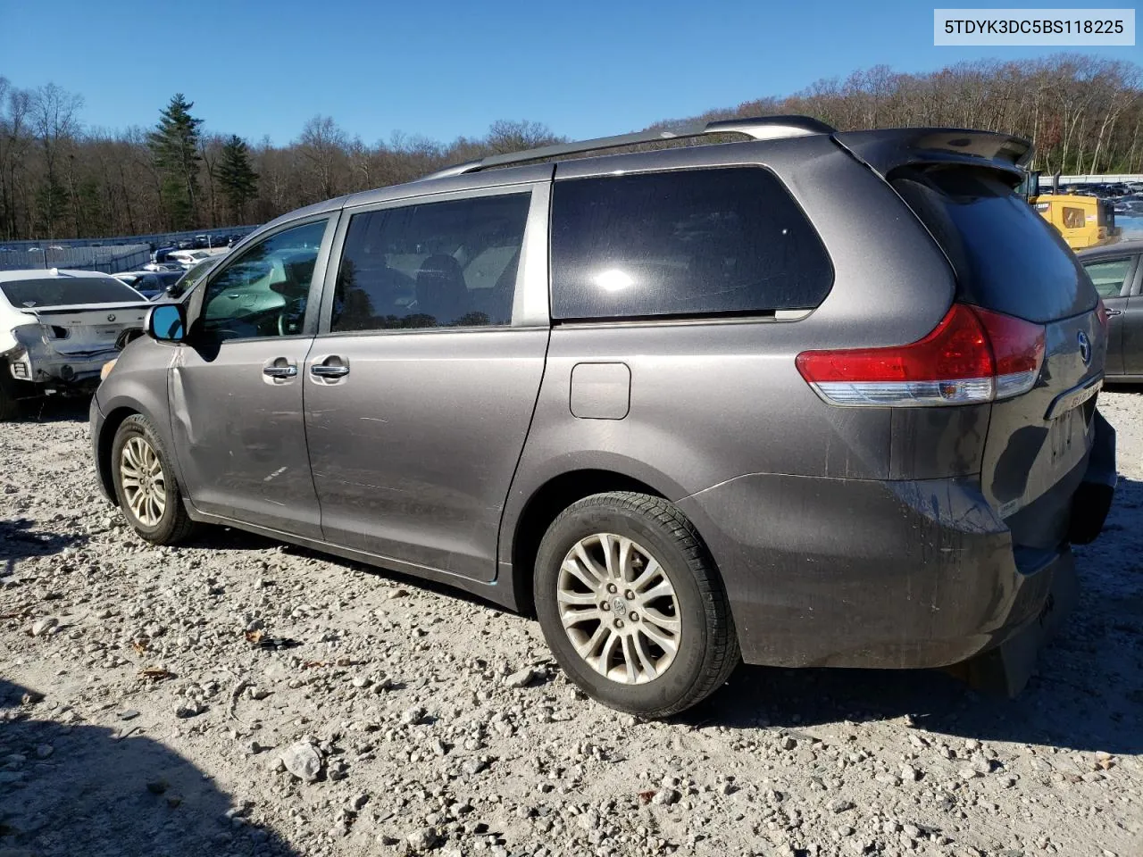 2011 Toyota Sienna Xle VIN: 5TDYK3DC5BS118225 Lot: 79762864