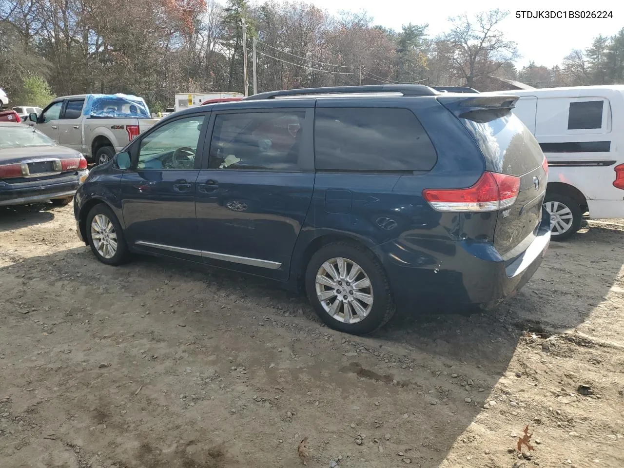 2011 Toyota Sienna Le VIN: 5TDJK3DC1BS026224 Lot: 79781244