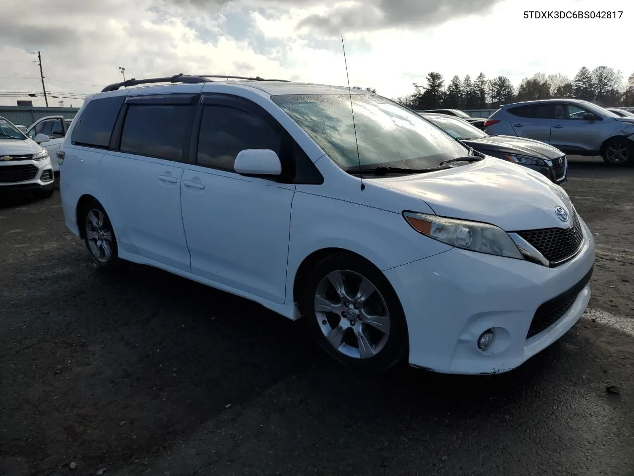 2011 Toyota Sienna Sport VIN: 5TDXK3DC6BS042817 Lot: 80214414