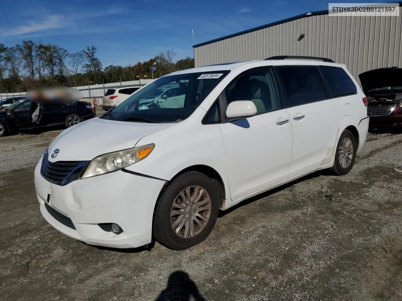 2011 Toyota Sienna Xle VIN: 5TDYK3DC2BS121597 Lot: 80570634