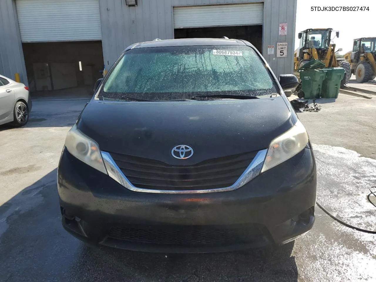 2011 Toyota Sienna Le VIN: 5TDJK3DC7BS027474 Lot: 80687934