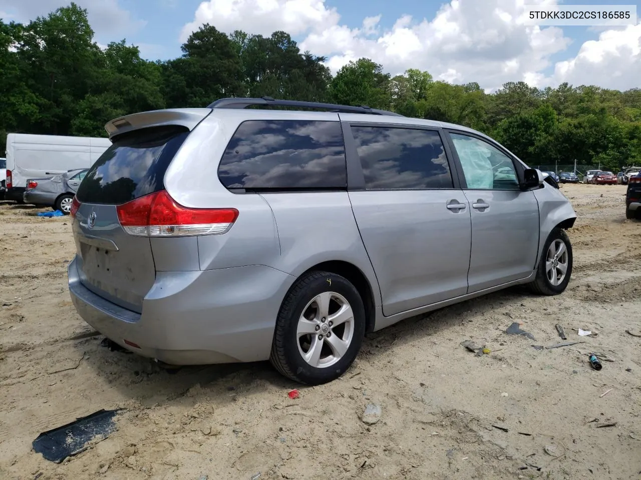 5TDKK3DC2CS186585 2012 Toyota Sienna Le