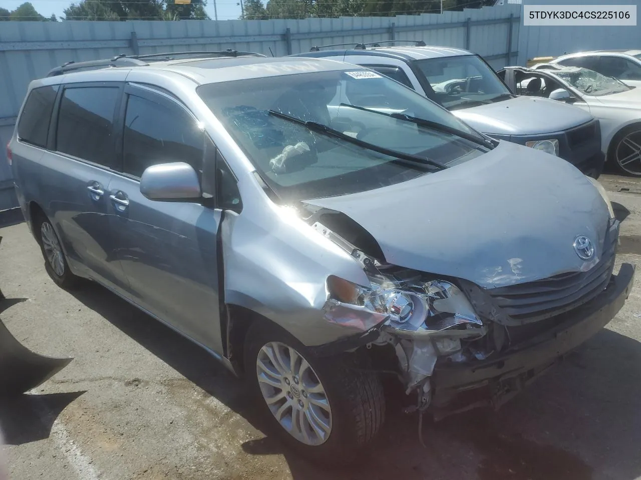 5TDYK3DC4CS225106 2012 Toyota Sienna Xle