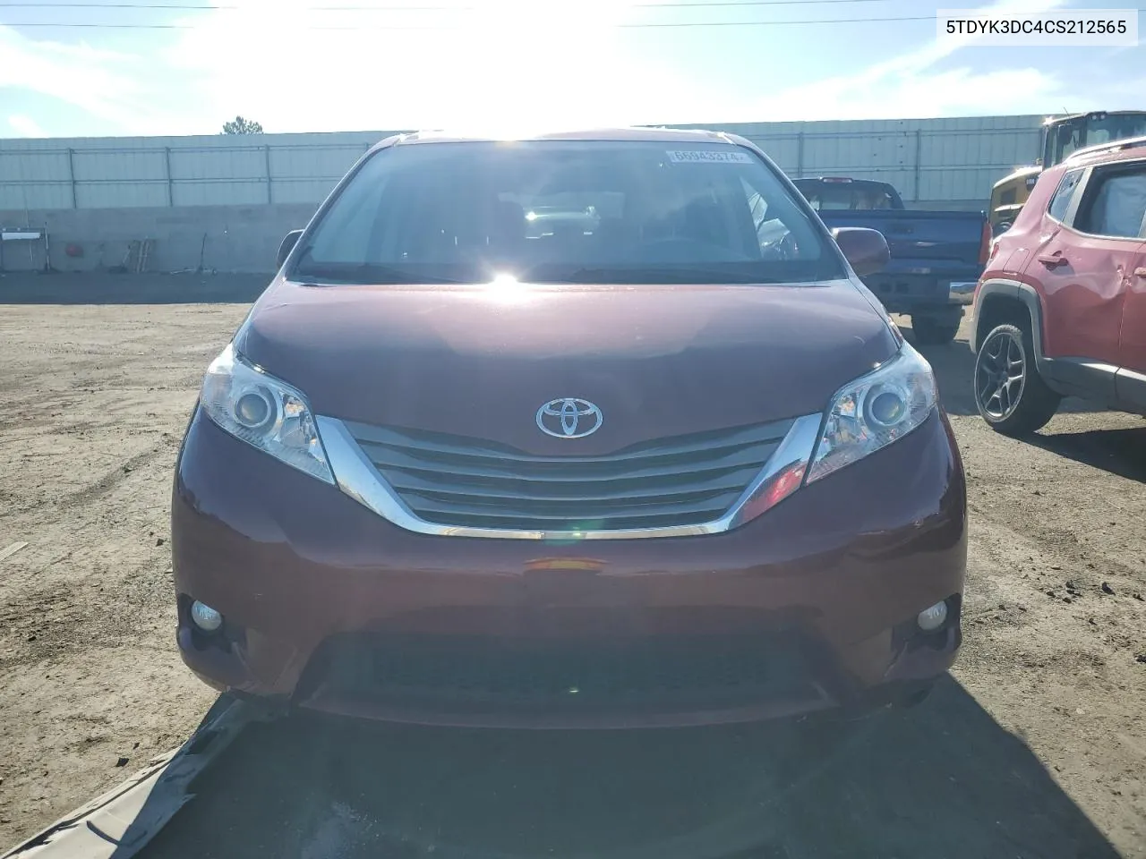 2012 Toyota Sienna Xle VIN: 5TDYK3DC4CS212565 Lot: 66943374