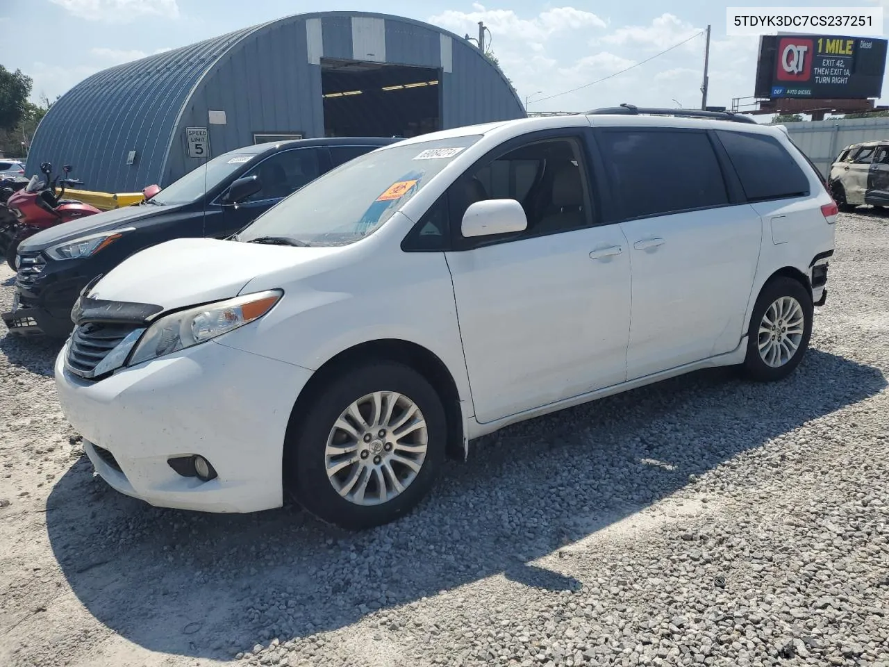 2012 Toyota Sienna Xle VIN: 5TDYK3DC7CS237251 Lot: 69084274