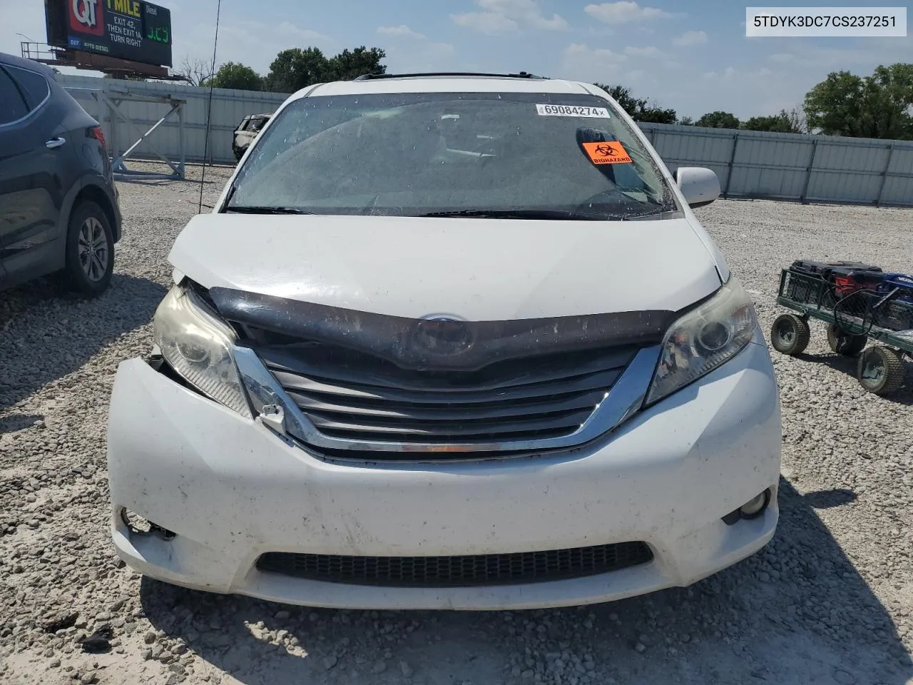 5TDYK3DC7CS237251 2012 Toyota Sienna Xle