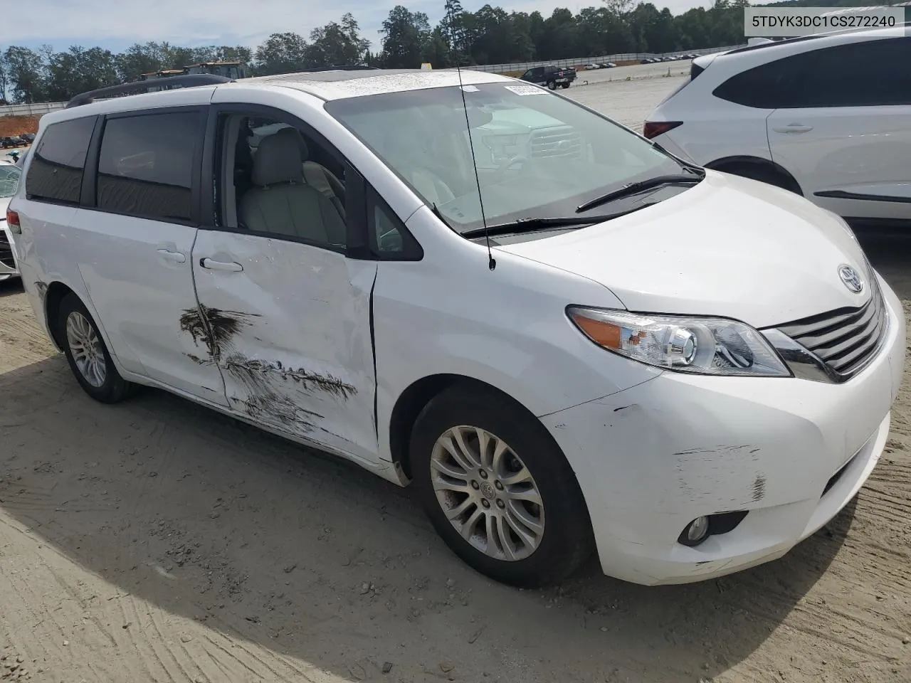 5TDYK3DC1CS272240 2012 Toyota Sienna Xle