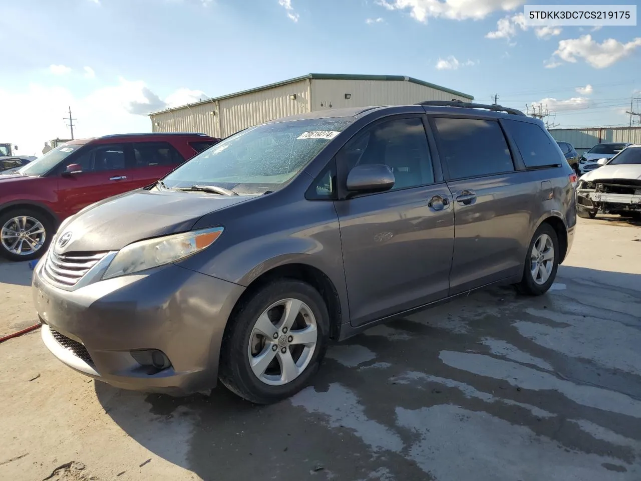 2012 Toyota Sienna Le VIN: 5TDKK3DC7CS219175 Lot: 70619274