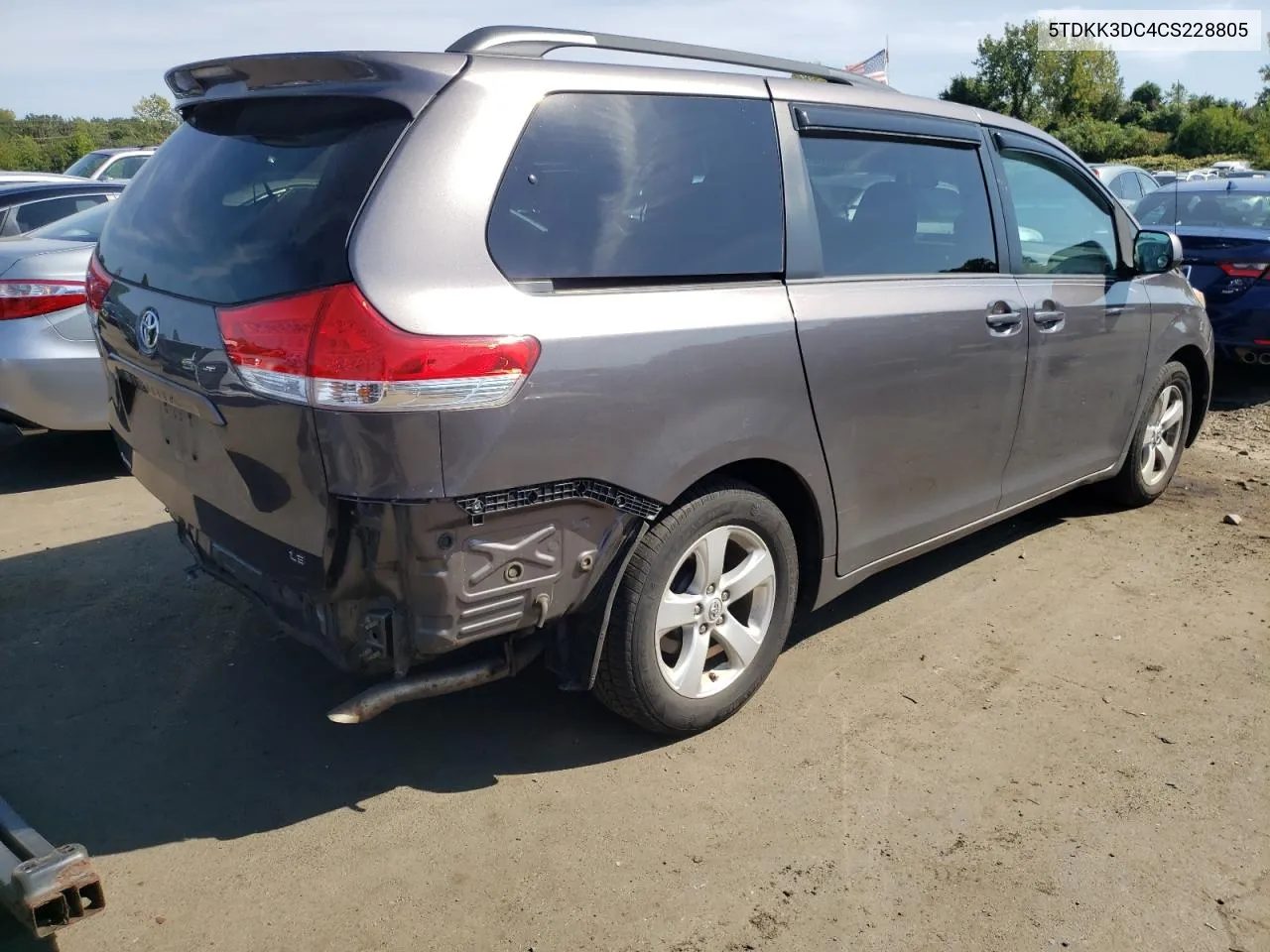 5TDKK3DC4CS228805 2012 Toyota Sienna Le