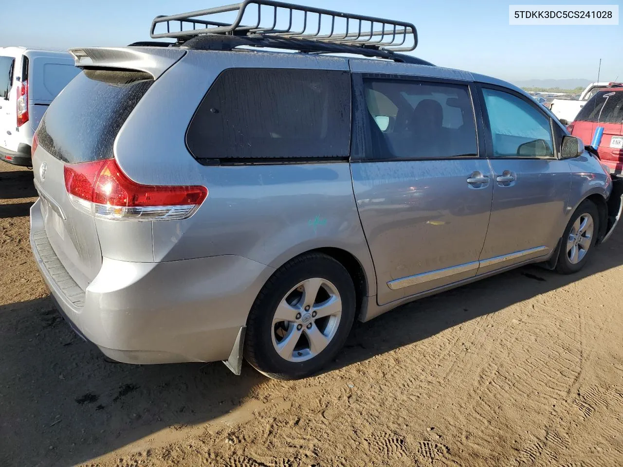 5TDKK3DC5CS241028 2012 Toyota Sienna Le