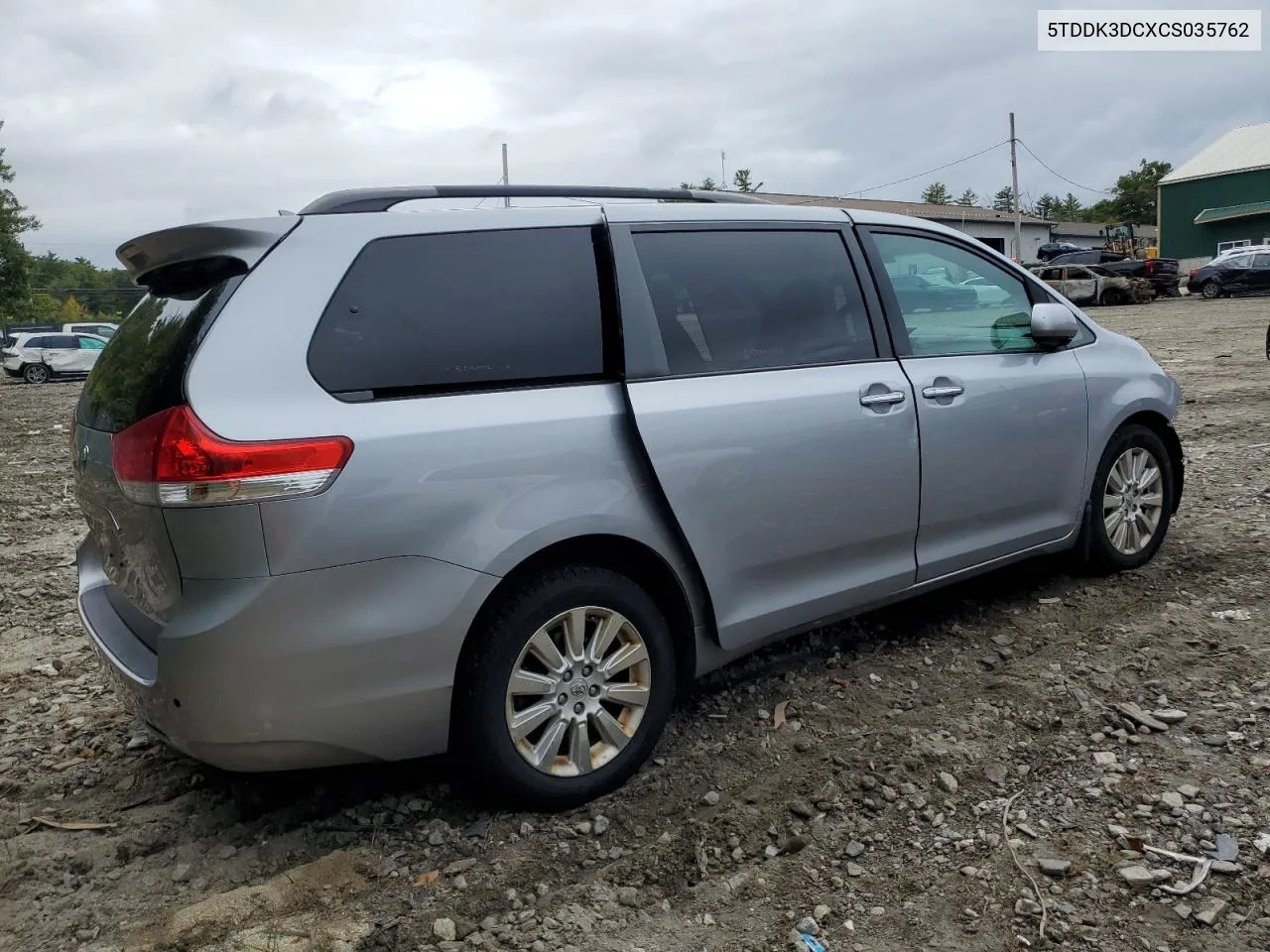 5TDDK3DCXCS035762 2012 Toyota Sienna Xle