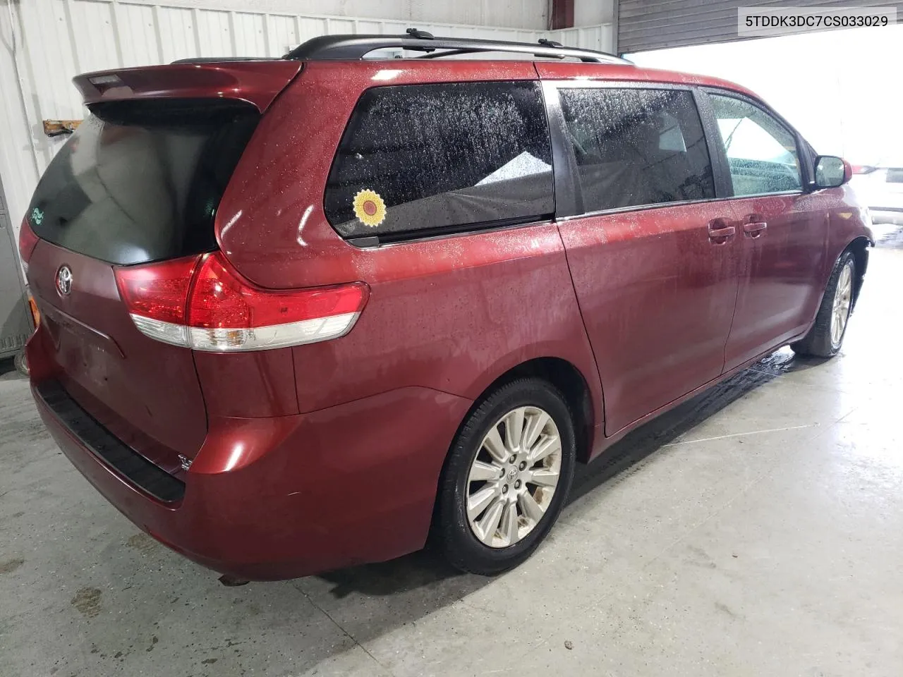 5TDDK3DC7CS033029 2012 Toyota Sienna Xle