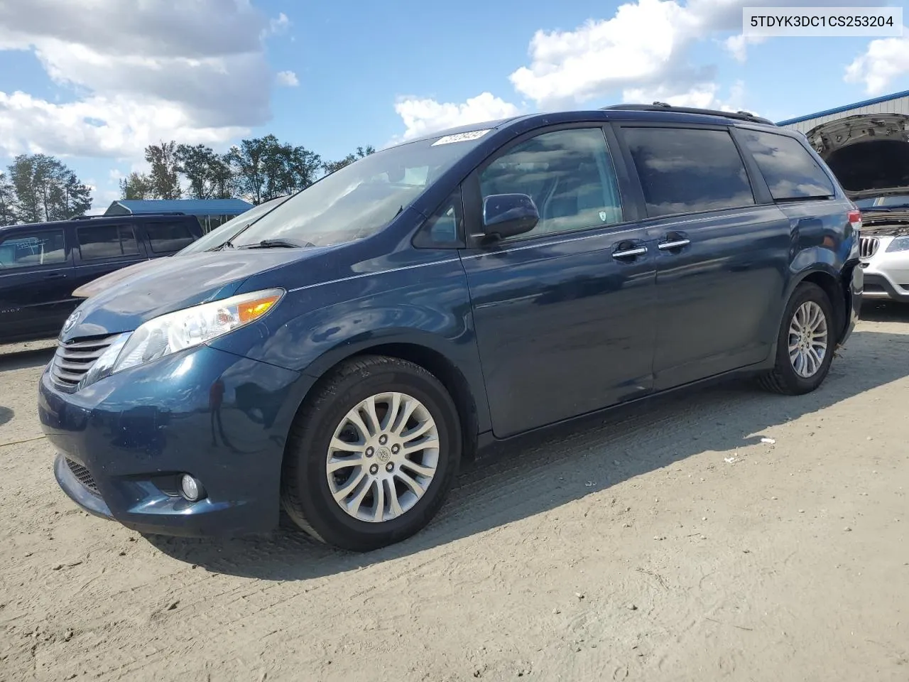 2012 Toyota Sienna Xle VIN: 5TDYK3DC1CS253204 Lot: 73128434