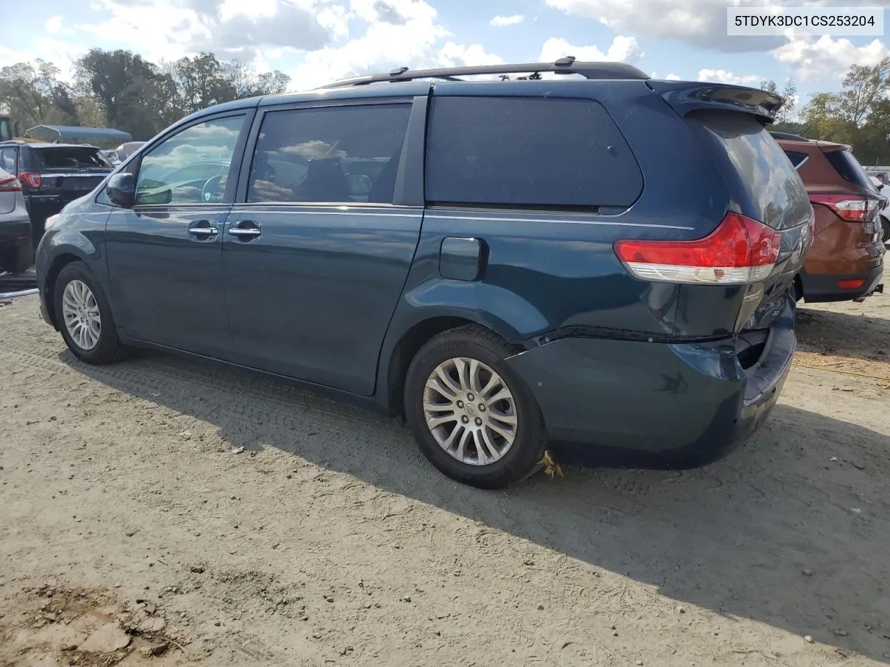 2012 Toyota Sienna Xle VIN: 5TDYK3DC1CS253204 Lot: 73128434