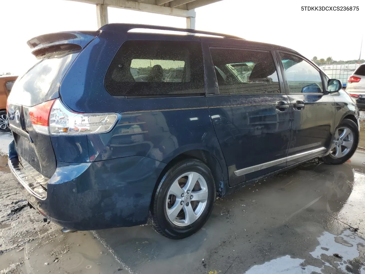 2012 Toyota Sienna Le VIN: 5TDKK3DCXCS236875 Lot: 74360824