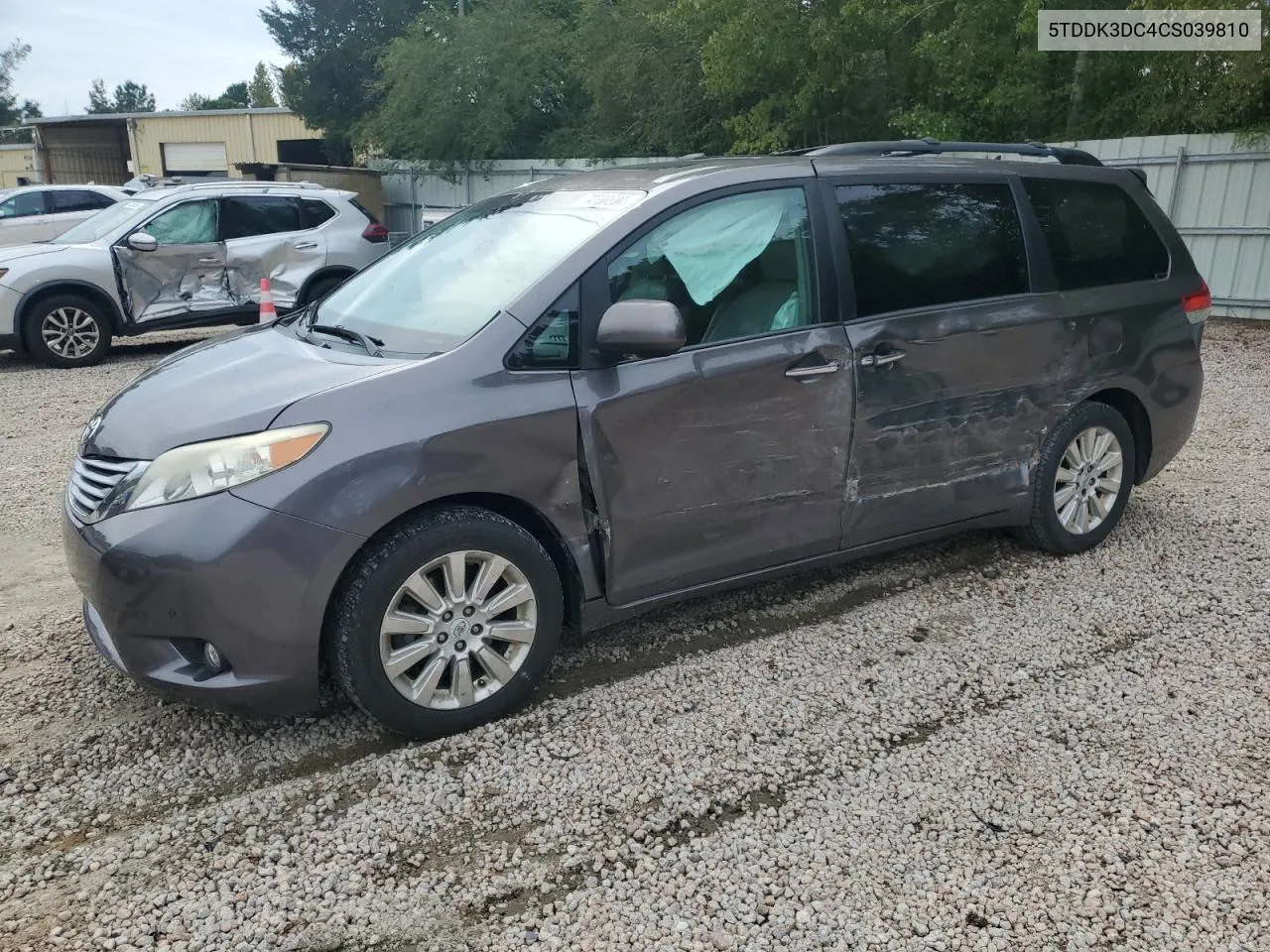 5TDDK3DC4CS039810 2012 Toyota Sienna Xle