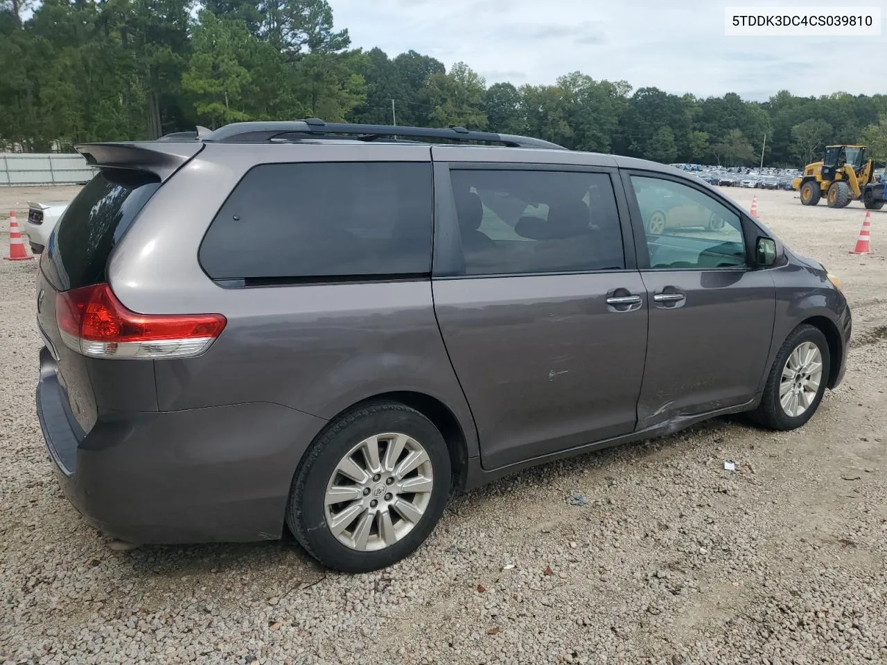 5TDDK3DC4CS039810 2012 Toyota Sienna Xle