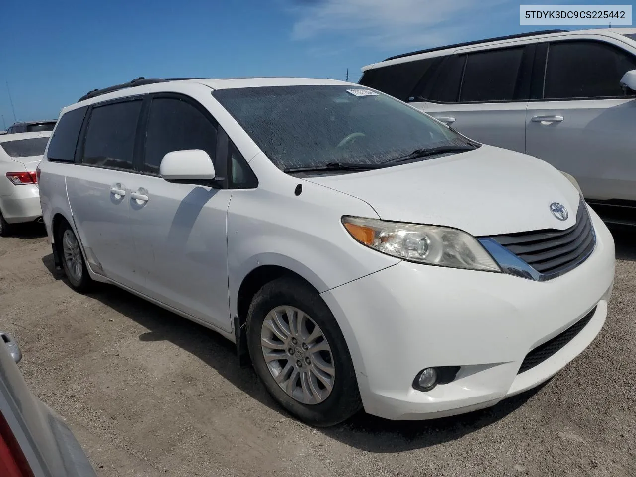 2012 Toyota Sienna Xle VIN: 5TDYK3DC9CS225442 Lot: 75071964