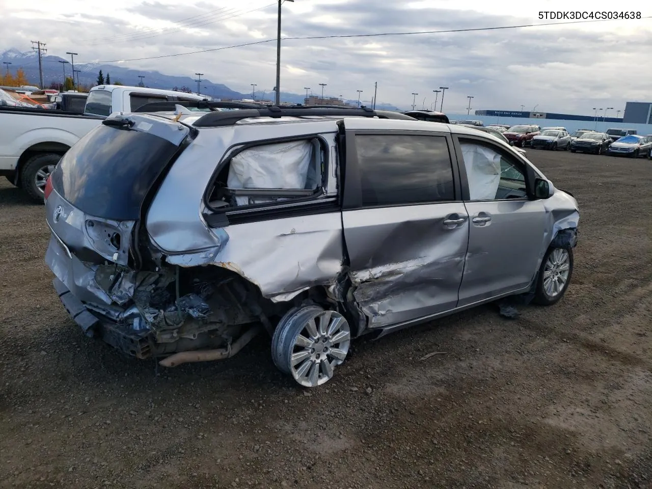 5TDDK3DC4CS034638 2012 Toyota Sienna Xle