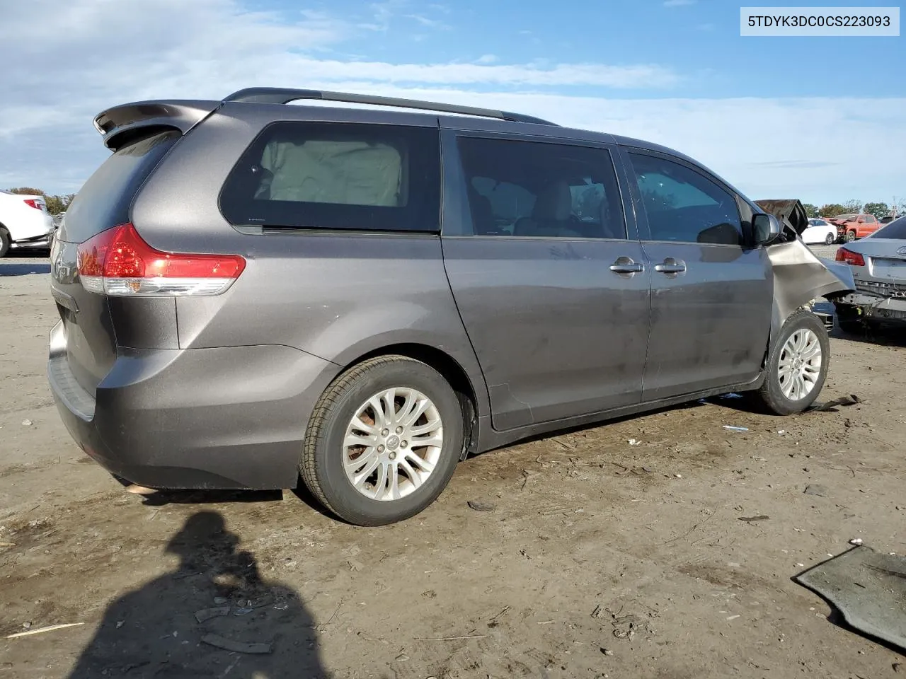 2012 Toyota Sienna Xle VIN: 5TDYK3DC0CS223093 Lot: 75954194