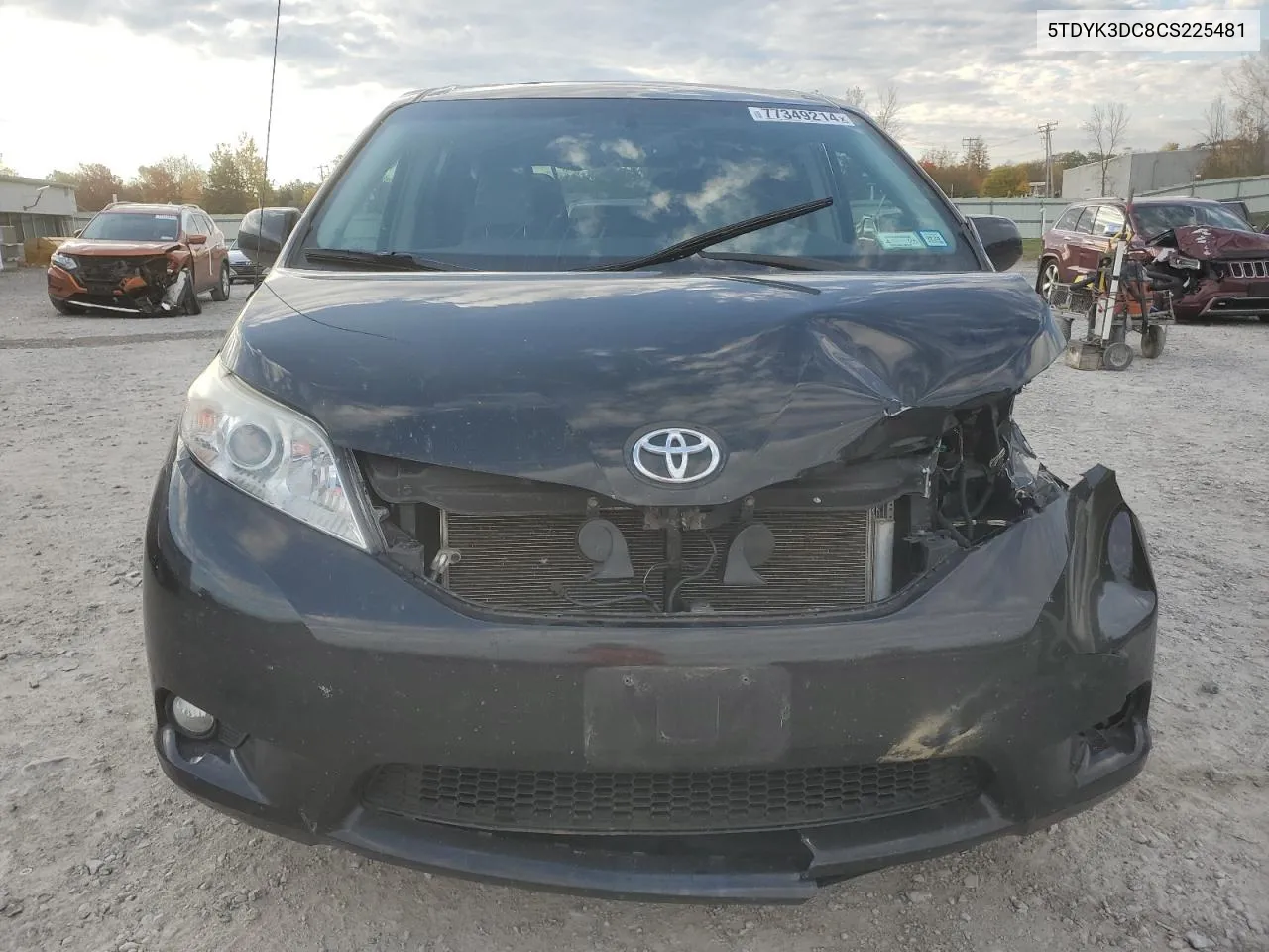 2012 Toyota Sienna Xle VIN: 5TDYK3DC8CS225481 Lot: 77349214