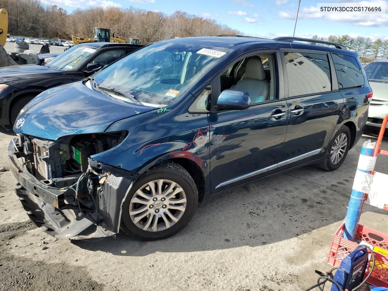 2012 Toyota Sienna Xle VIN: 5TDYK3DC2CS176696 Lot: 80003824