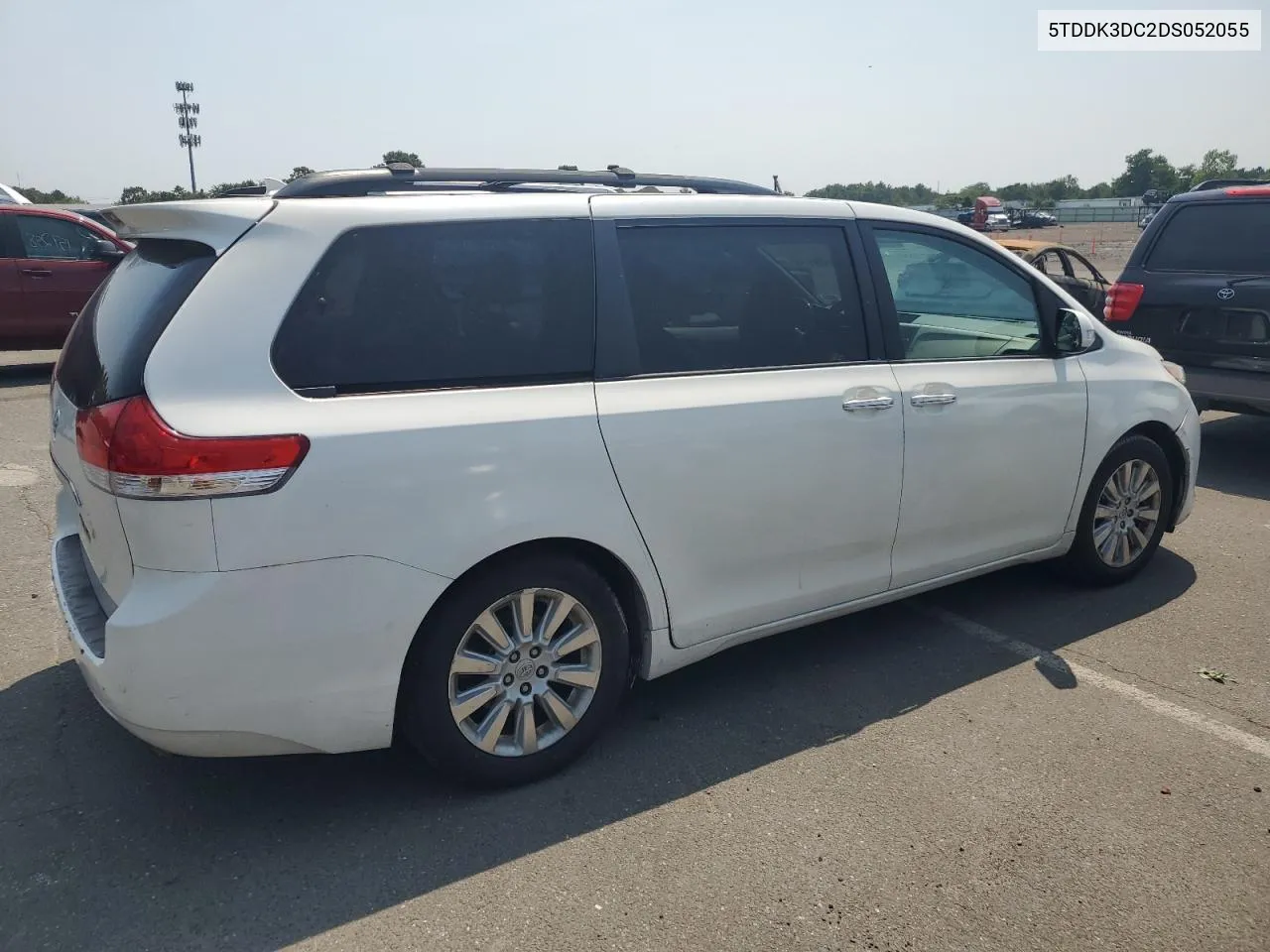 2013 Toyota Sienna Xle VIN: 5TDDK3DC2DS052055 Lot: 63641444