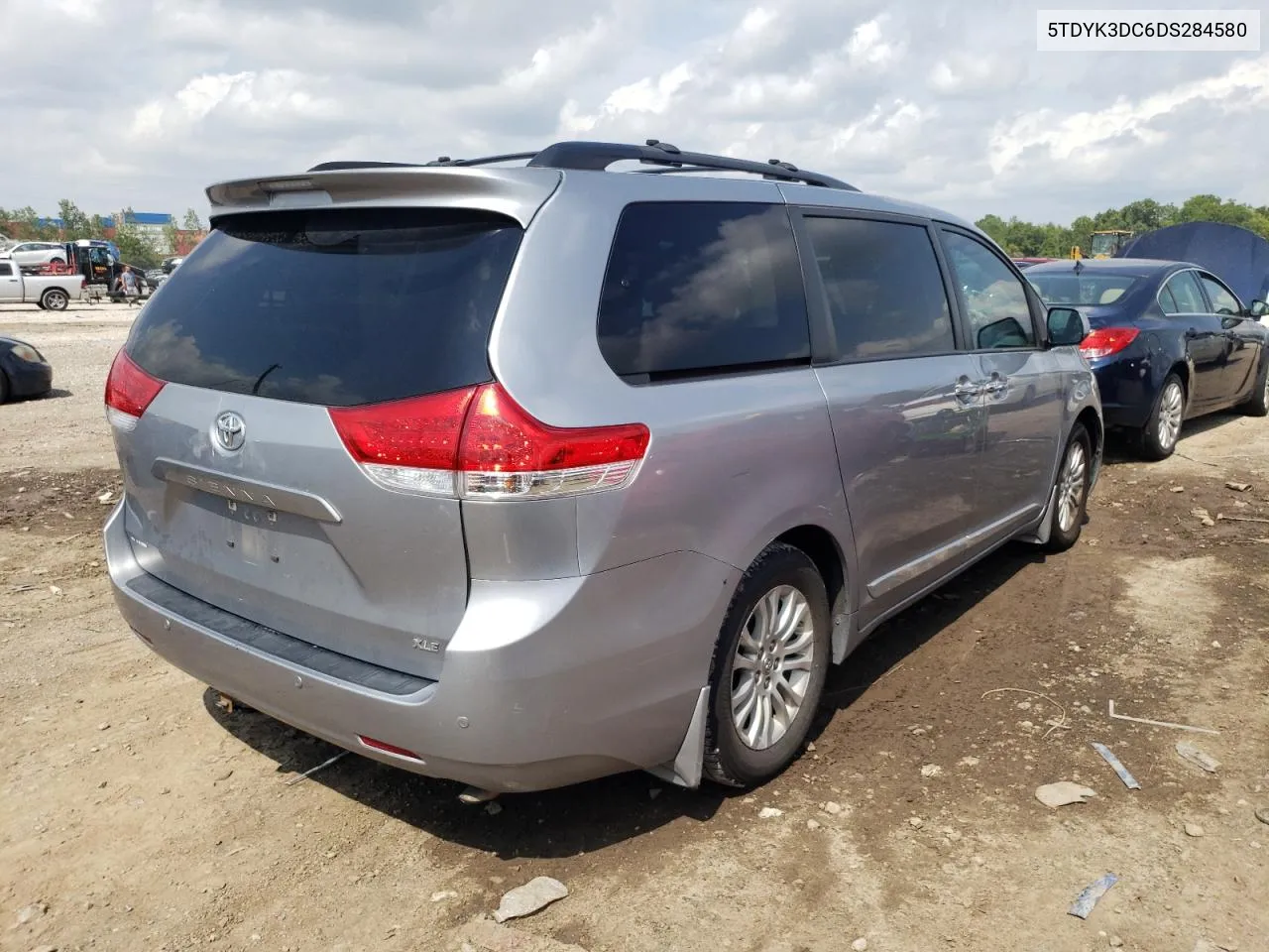 5TDYK3DC6DS284580 2013 Toyota Sienna Xle