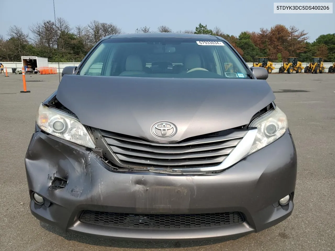 2013 Toyota Sienna Xle VIN: 5TDYK3DC5DS400206 Lot: 67933034