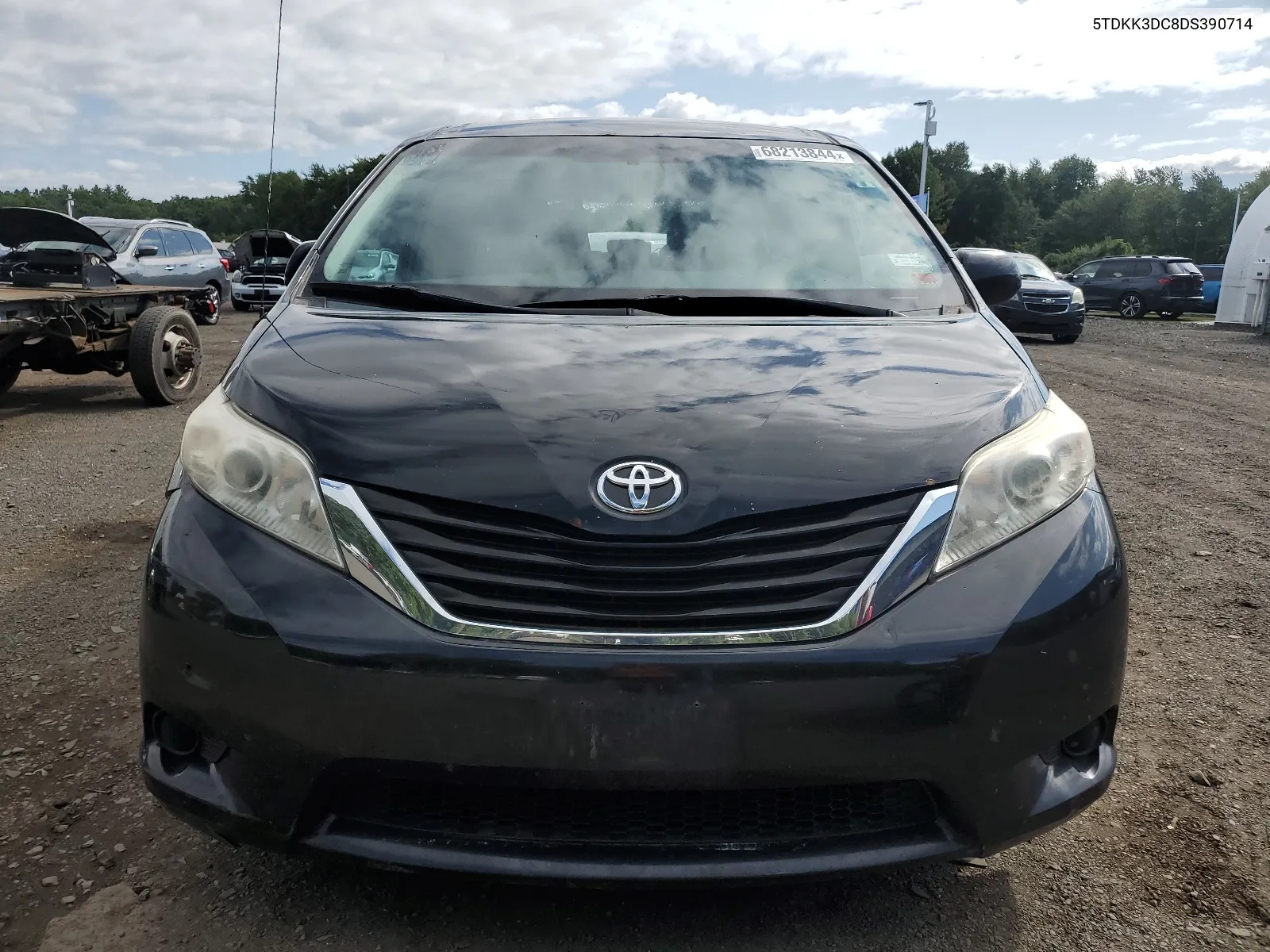 5TDKK3DC8DS390714 2013 Toyota Sienna Le