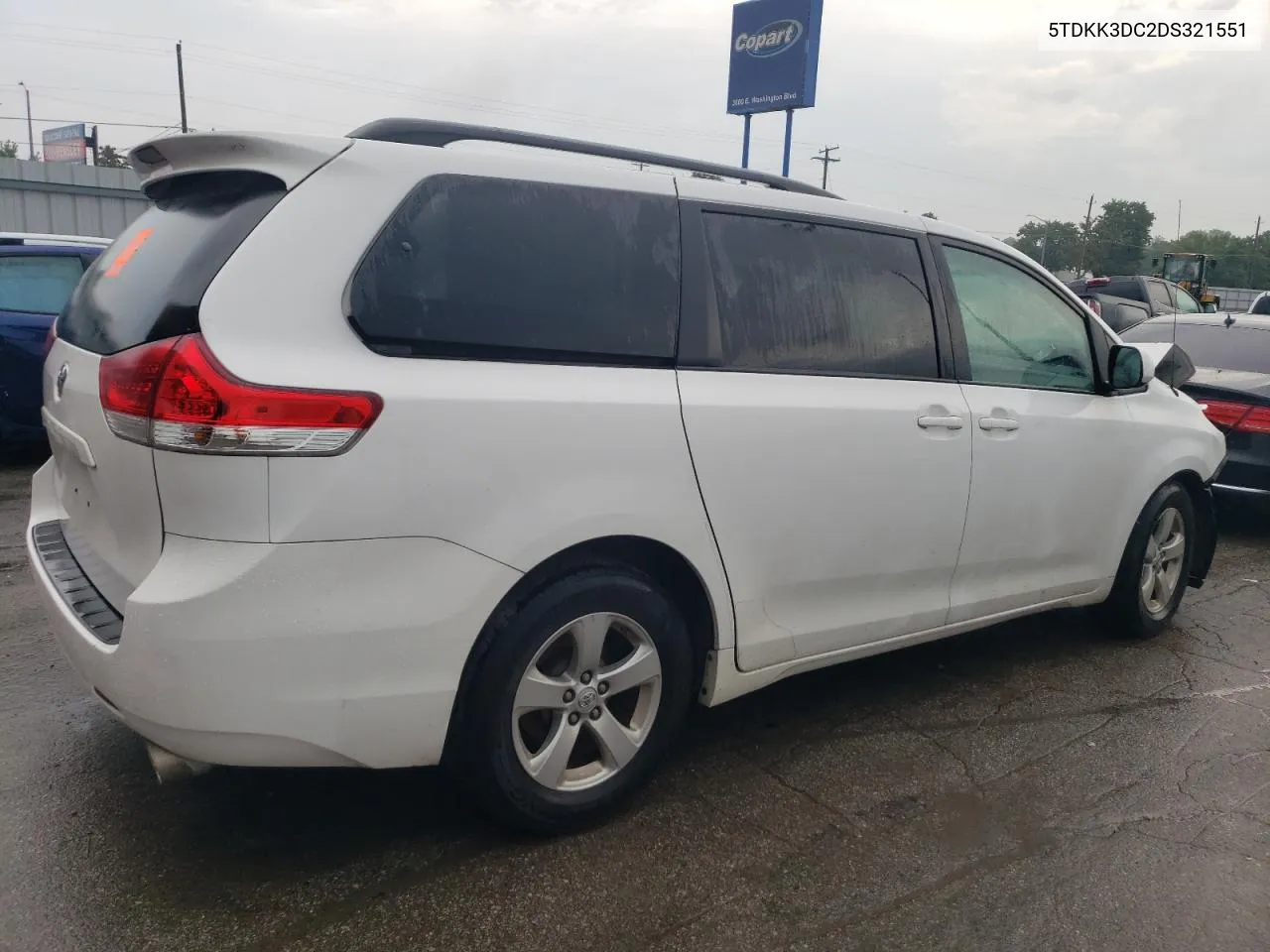 2013 Toyota Sienna Le VIN: 5TDKK3DC2DS321551 Lot: 68991764