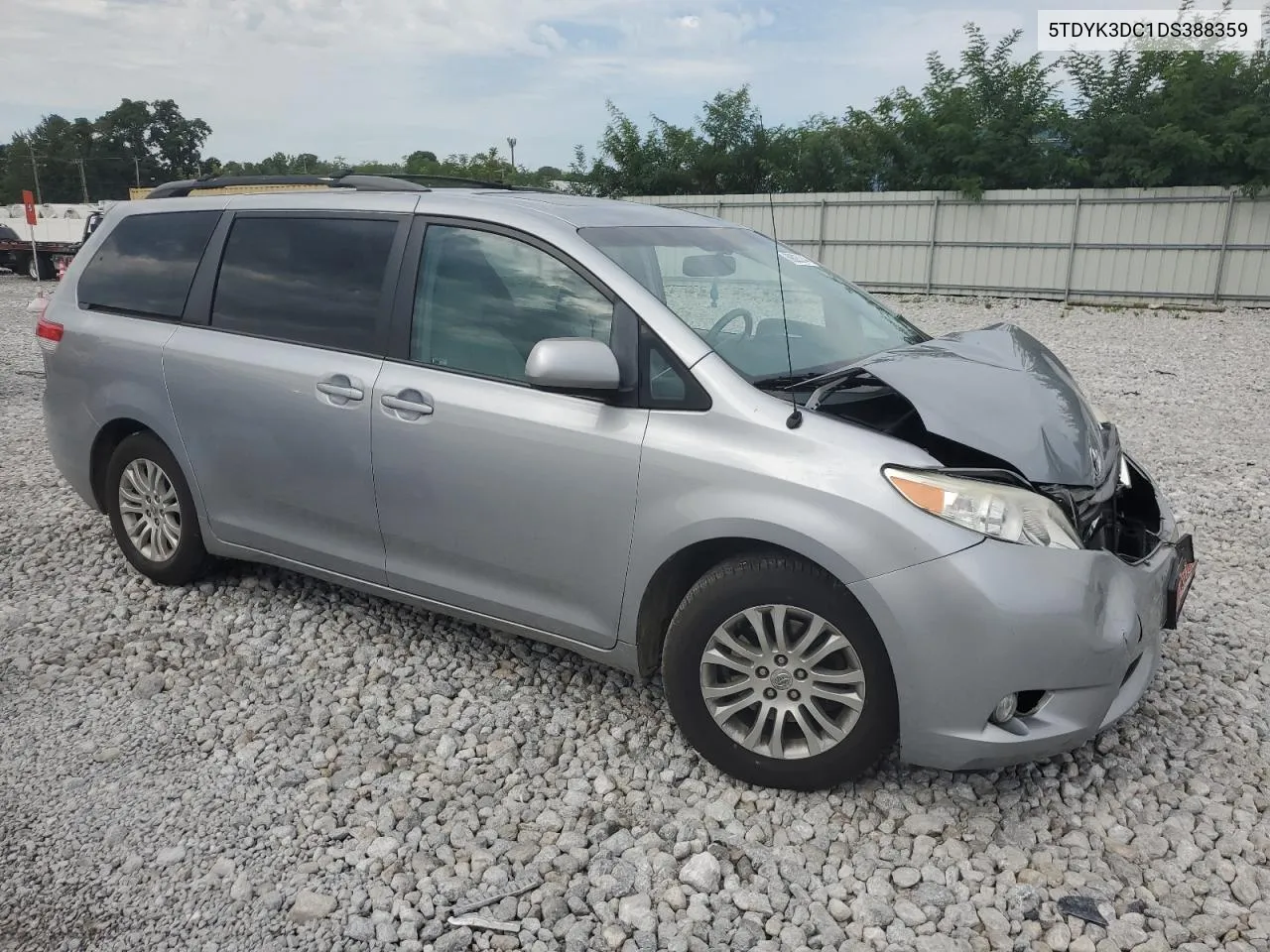 2013 Toyota Sienna Xle VIN: 5TDYK3DC1DS388359 Lot: 69025244