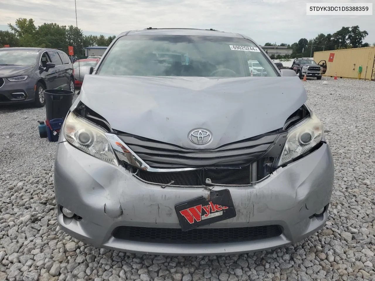 2013 Toyota Sienna Xle VIN: 5TDYK3DC1DS388359 Lot: 69025244