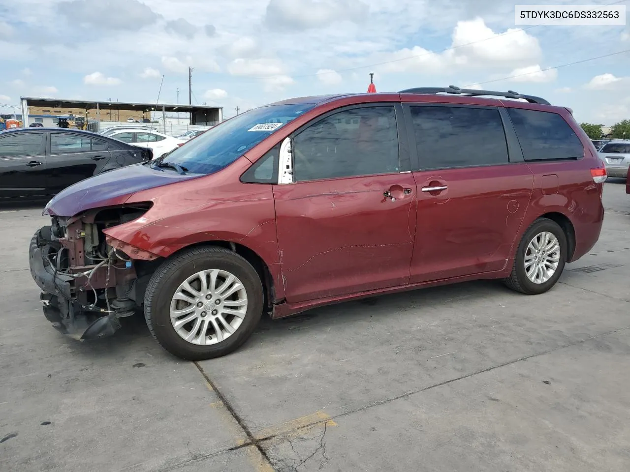 2013 Toyota Sienna Xle VIN: 5TDYK3DC6DS332563 Lot: 69651924