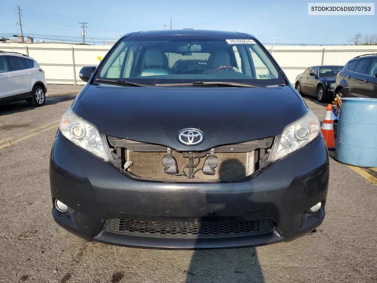 2013 Toyota Sienna Xle VIN: 5TDDK3DC6DS070753 Lot: 70165274