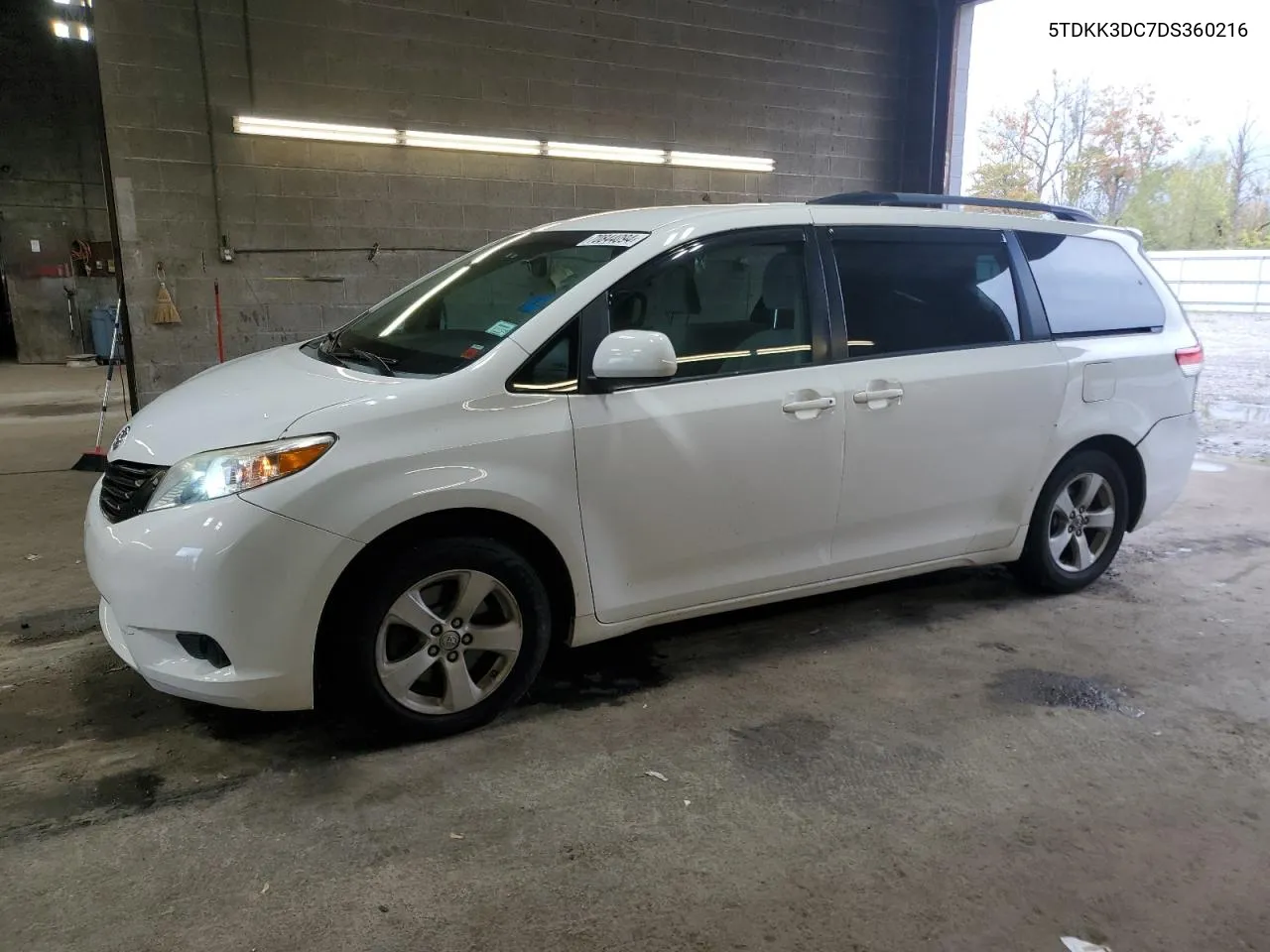 2013 Toyota Sienna Le VIN: 5TDKK3DC7DS360216 Lot: 70844094