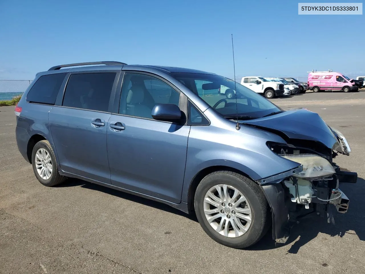 2013 Toyota Sienna Xle VIN: 5TDYK3DC1DS333801 Lot: 71124564