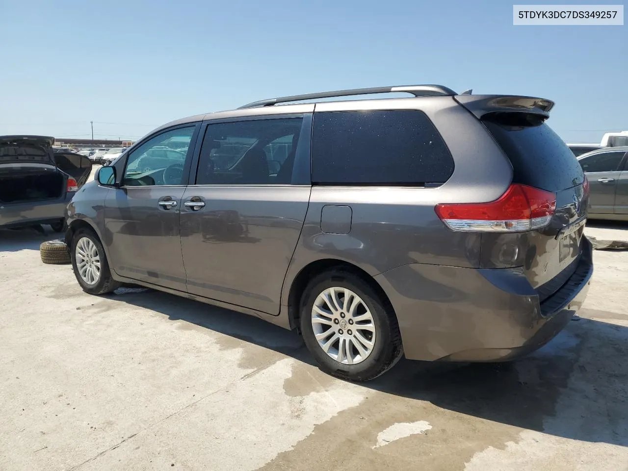 5TDYK3DC7DS349257 2013 Toyota Sienna Xle