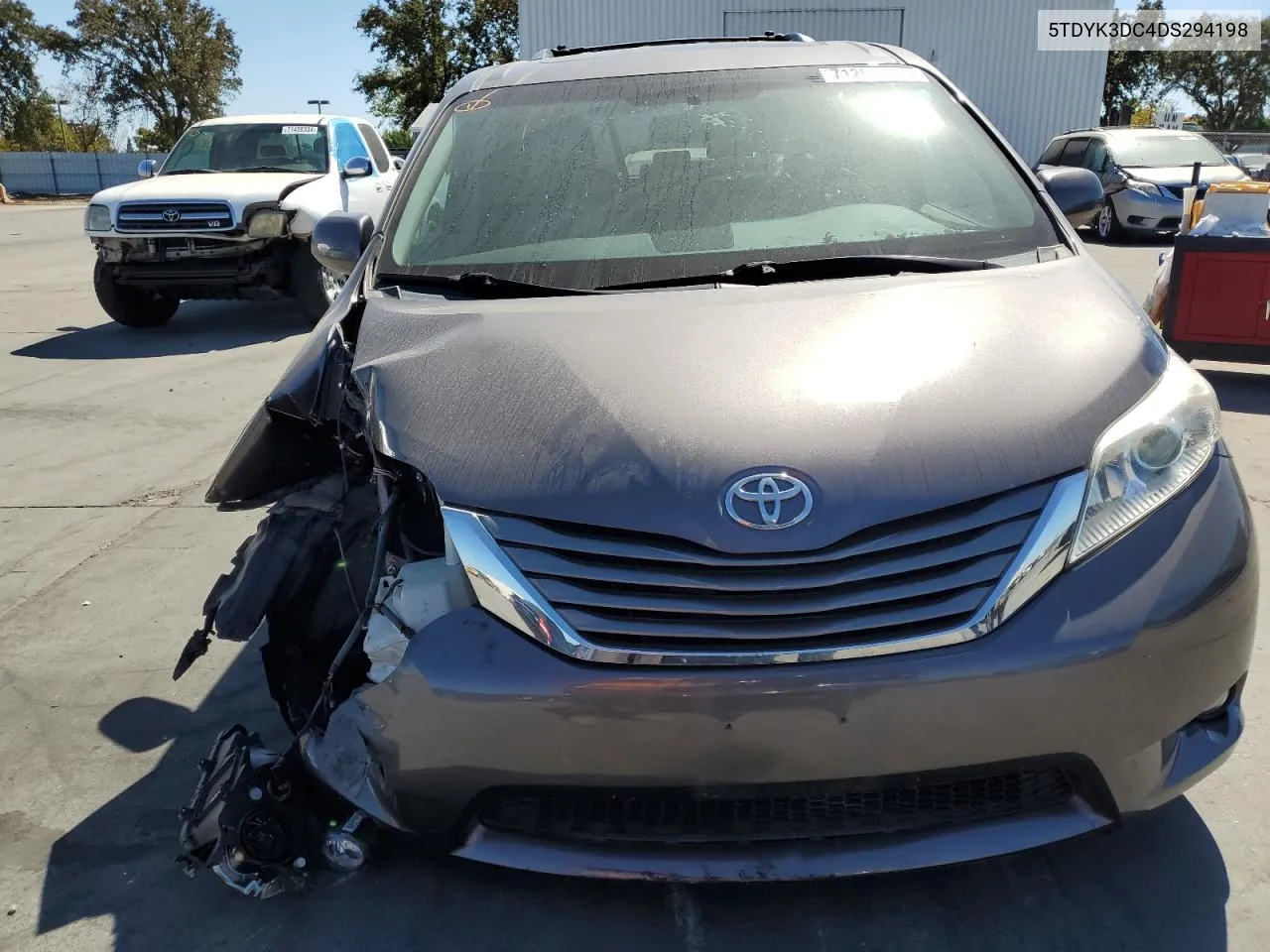 2013 Toyota Sienna Xle VIN: 5TDYK3DC4DS294198 Lot: 71255594