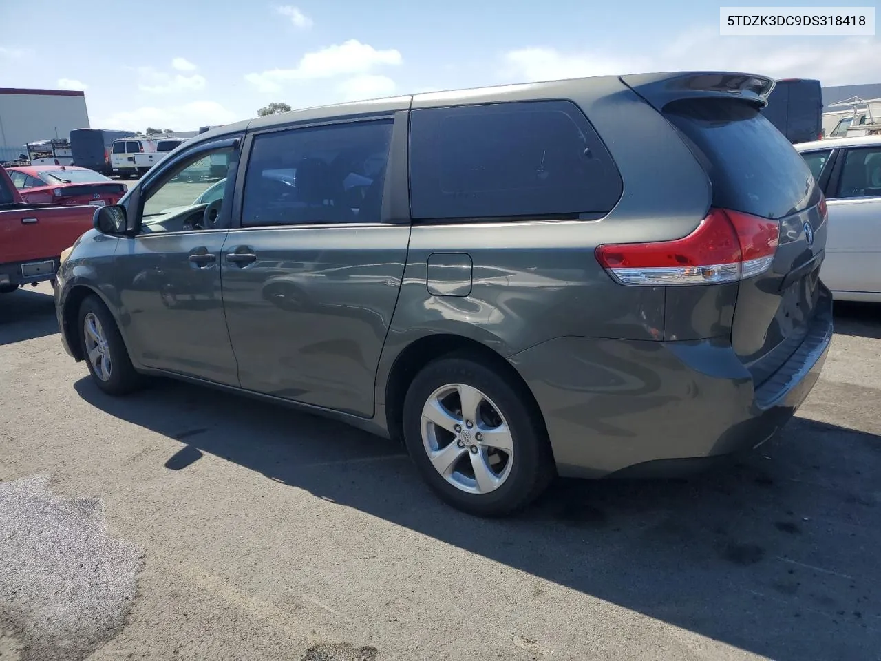 2013 Toyota Sienna VIN: 5TDZK3DC9DS318418 Lot: 72292584