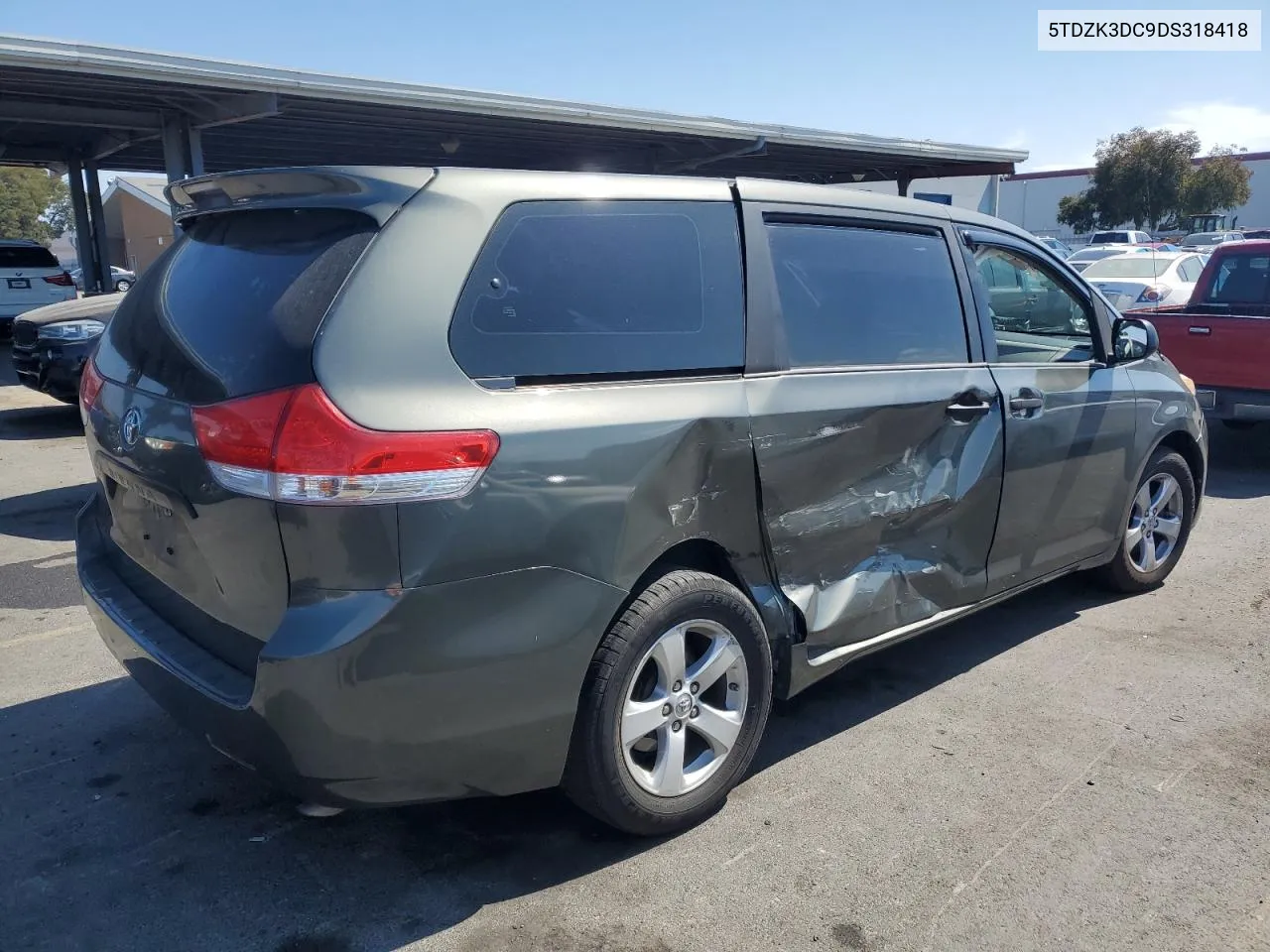 2013 Toyota Sienna VIN: 5TDZK3DC9DS318418 Lot: 72292584