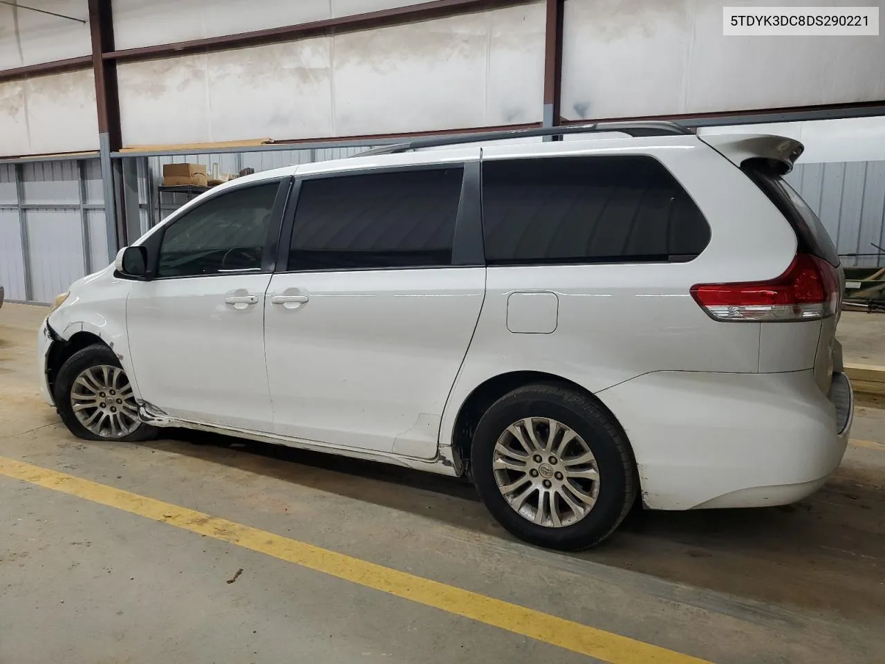 2013 Toyota Sienna Xle VIN: 5TDYK3DC8DS290221 Lot: 72394944