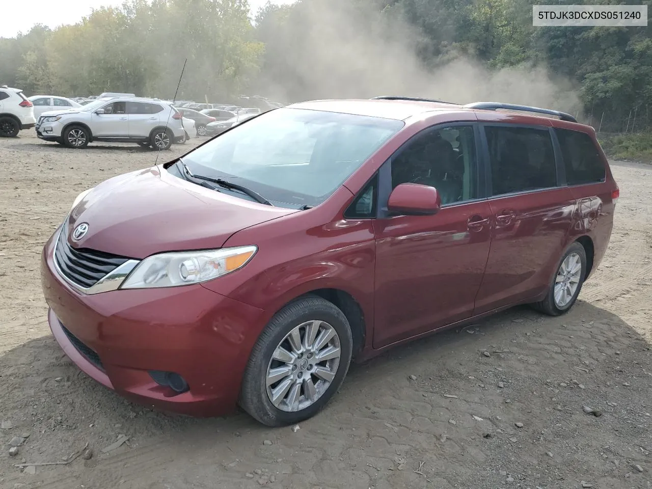 5TDJK3DCXDS051240 2013 Toyota Sienna Le