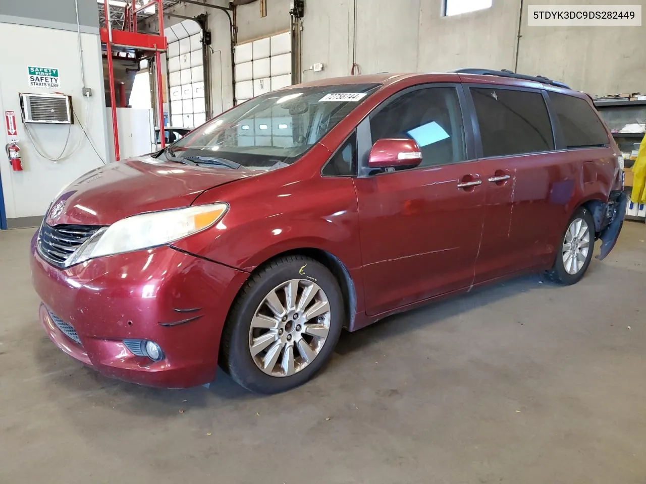 5TDYK3DC9DS282449 2013 Toyota Sienna Xle