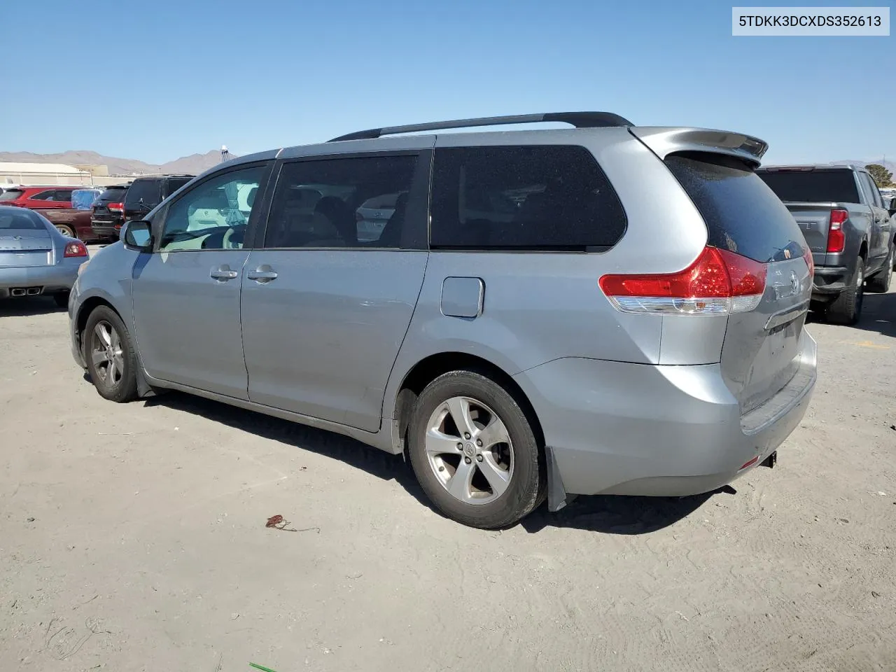 2013 Toyota Sienna Le VIN: 5TDKK3DCXDS352613 Lot: 72957754