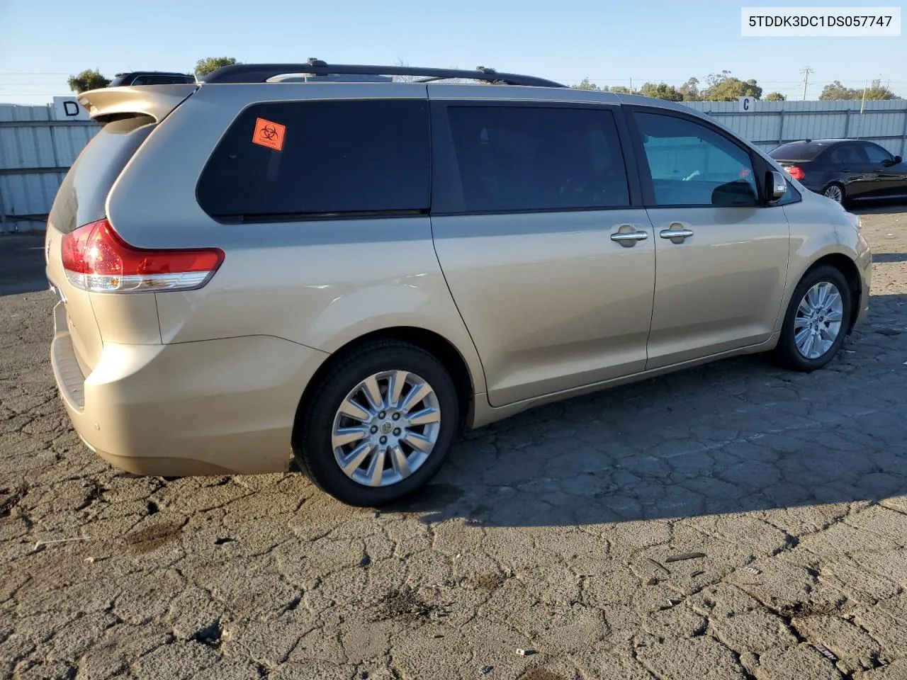 2013 Toyota Sienna Xle VIN: 5TDDK3DC1DS057747 Lot: 73994534