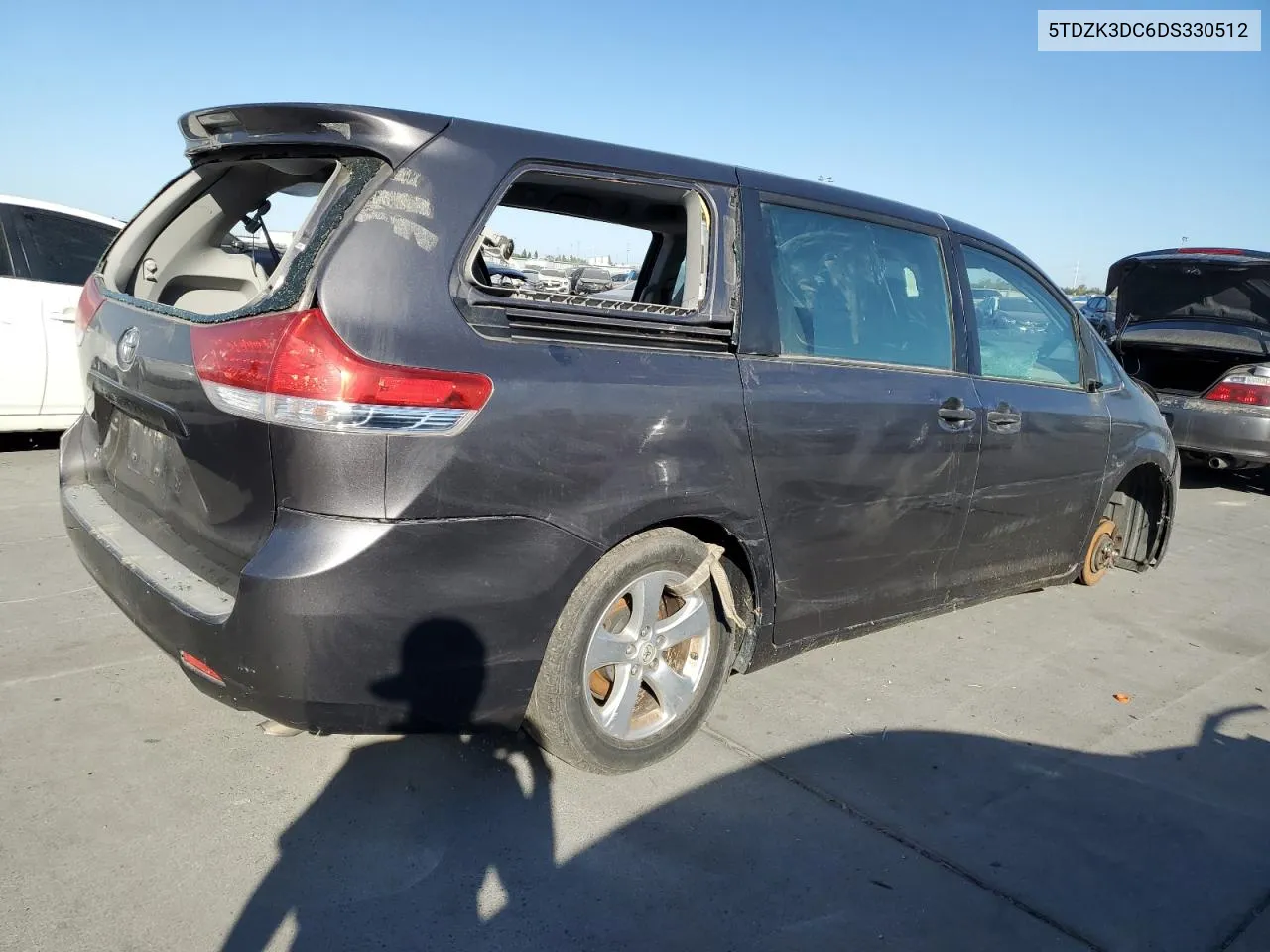 5TDZK3DC6DS330512 2013 Toyota Sienna