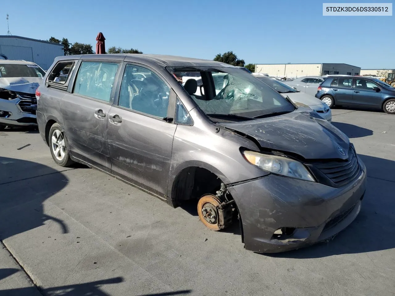 5TDZK3DC6DS330512 2013 Toyota Sienna