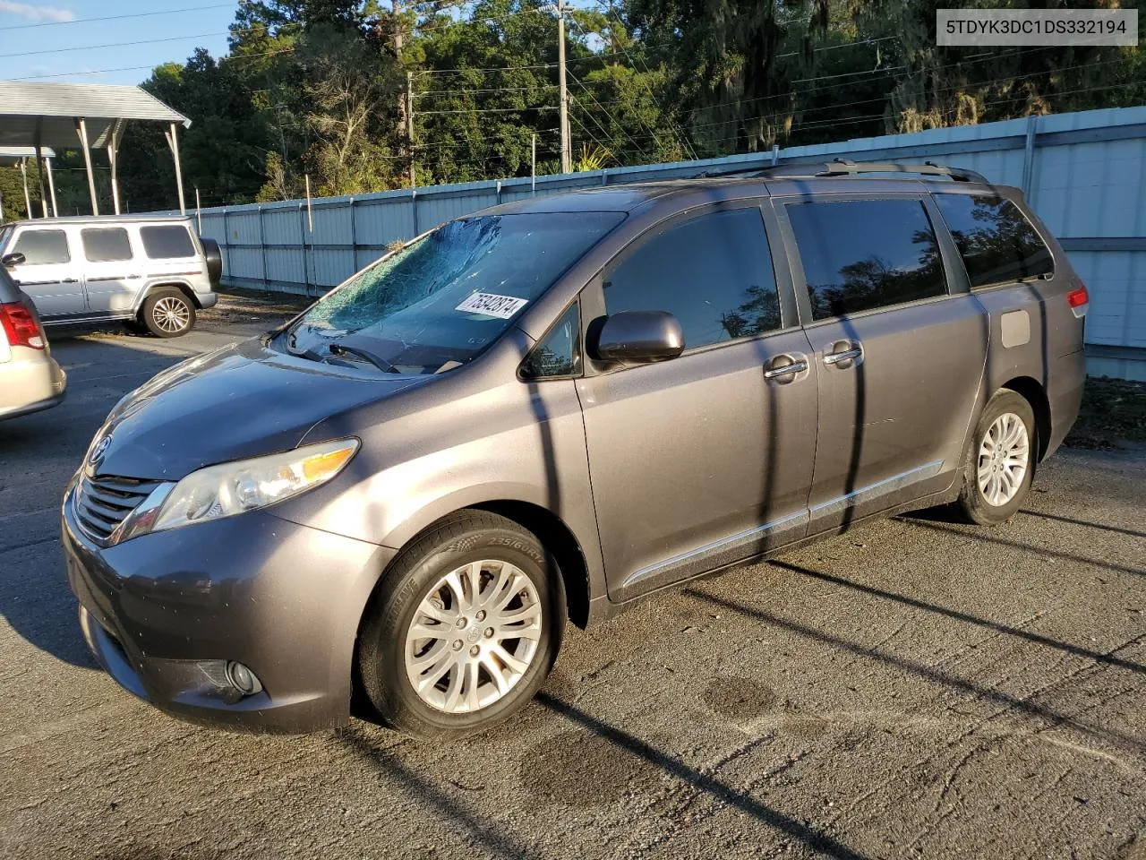 2013 Toyota Sienna Xle VIN: 5TDYK3DC1DS332194 Lot: 75342874